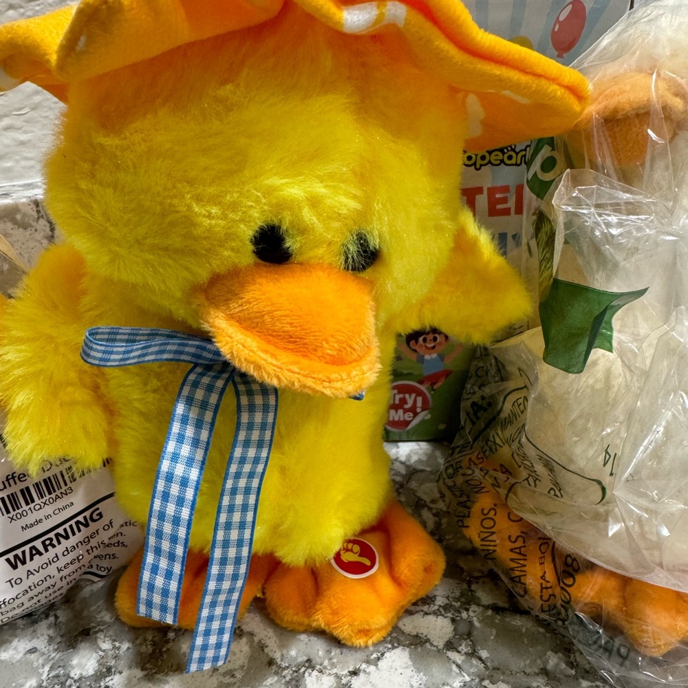 Set of 4 stuffed ducks all in original plastic.  NWT - Picture 3 of 5